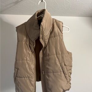 Women's Tan Puffer Vest